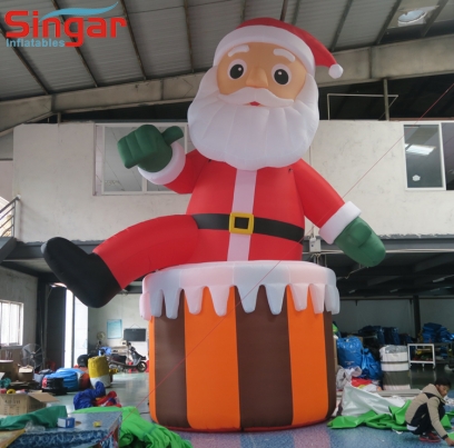 5m(16.4ft) inflatable santa claus on the chimney